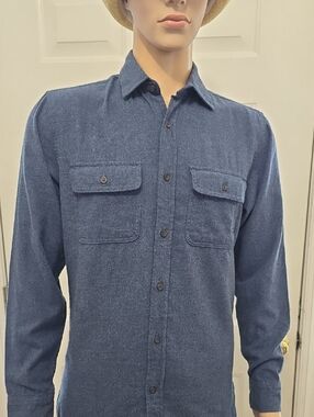 MUTUAL WEAVE BRAND MEN'S BLUE HEATHER LONG SLEEVES FRONT BUTTON SHIRT SMALL